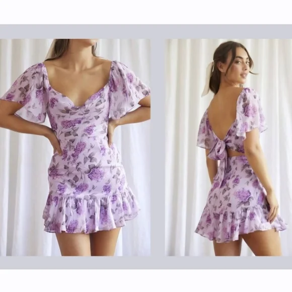 ONE AND ONLY- FLORAL PRINT RUFFLE SLEEVED DRESS SIZE L. NWOT - Picture 1 of 9